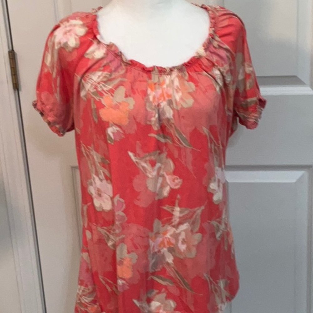 ST. JOHNS BAY TOP SIZE LARGE NWOT